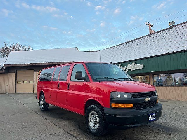 2020 CHEVROLET Express