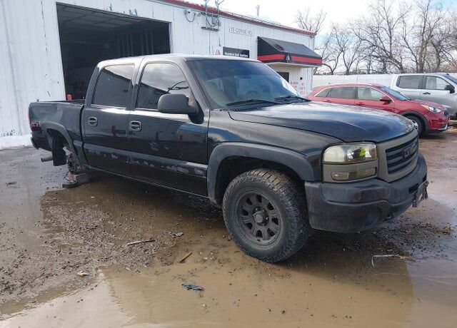 2005 GMC Sierra