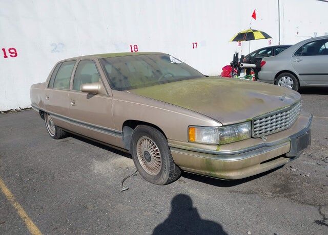 1995 CADILLAC Deville