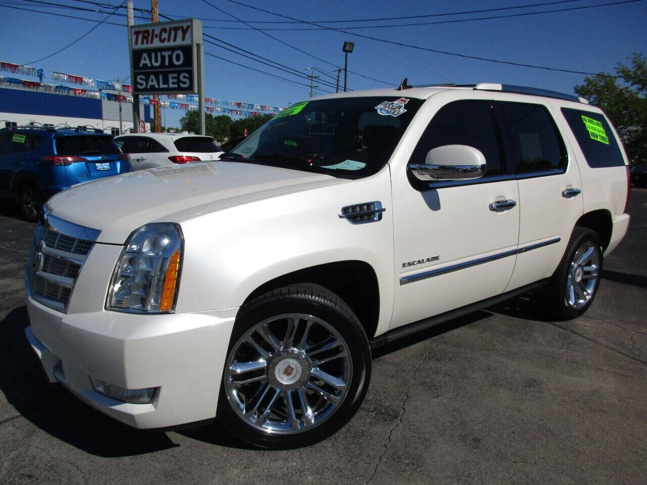 2013 CADILLAC Escalade