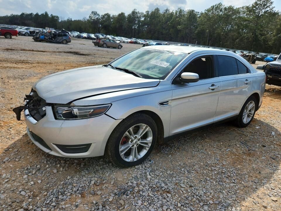 2016 FORD Taurus