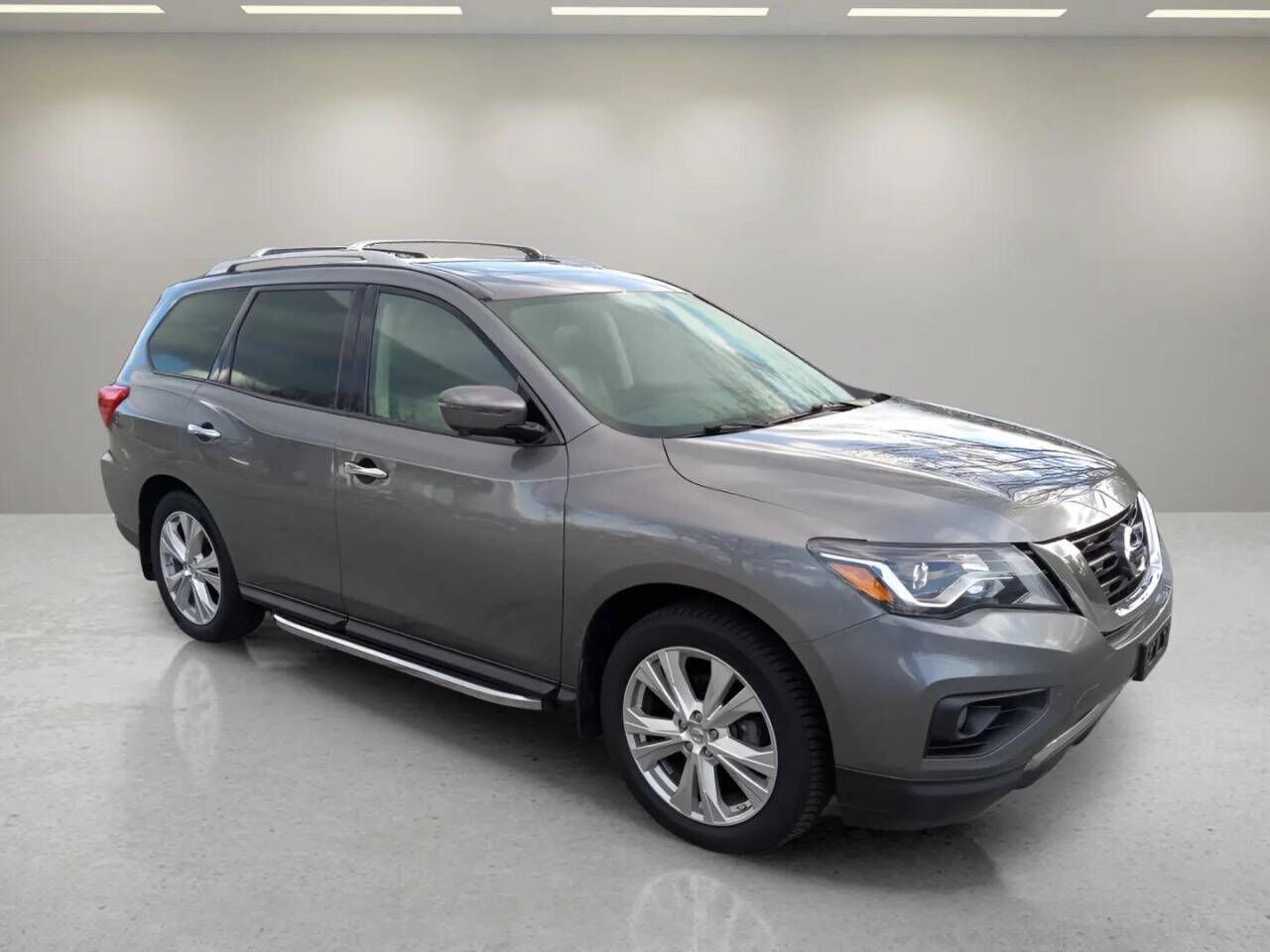 2018 NISSAN Pathfinder