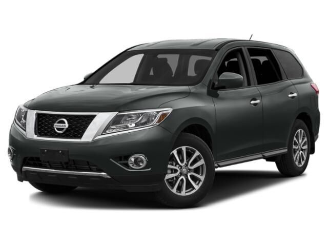 2015 NISSAN Pathfinder