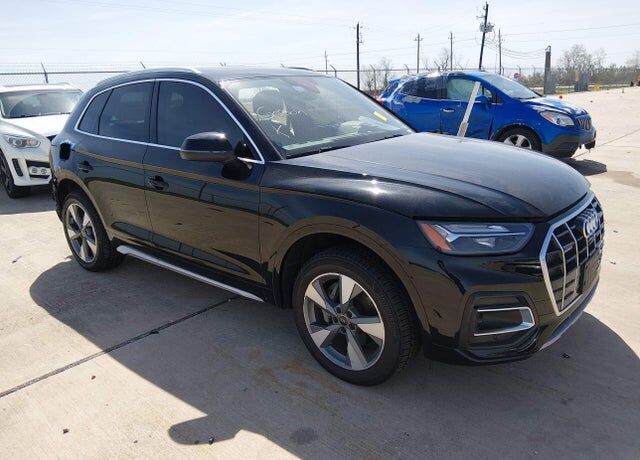 2022 AUDI Q5