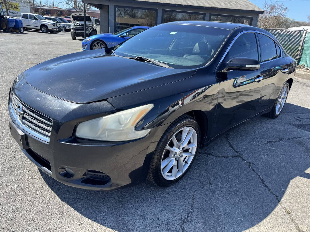 2011 NISSAN Maxima