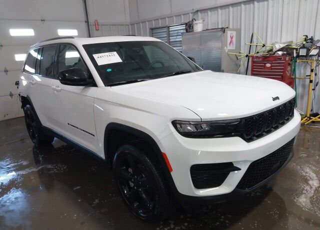 2025 JEEP Grand Cherokee