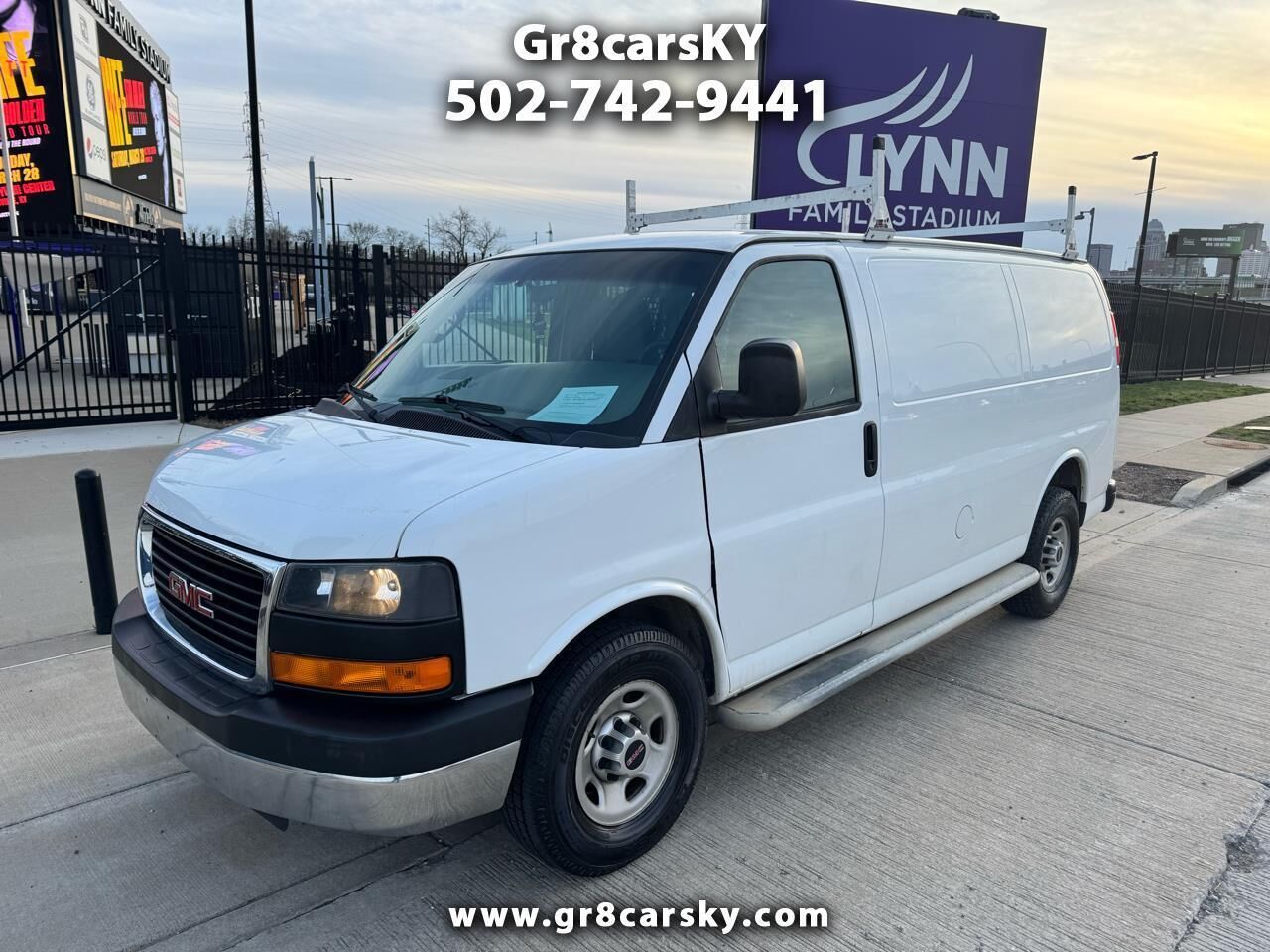 2016 GMC Savana