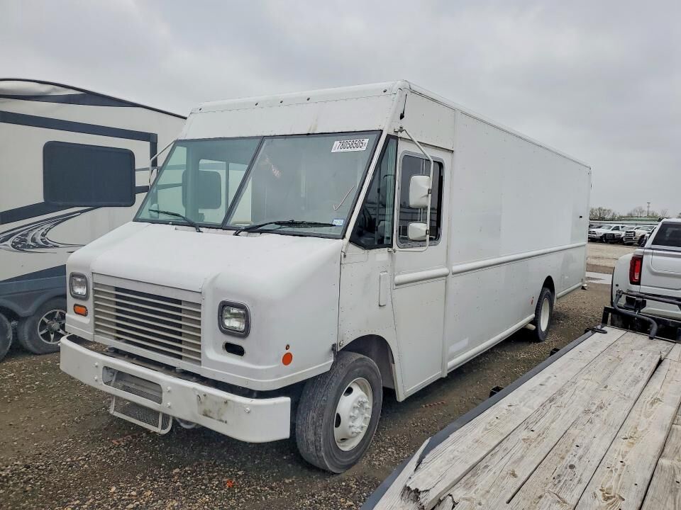 2013 FORD Commercial Chassis