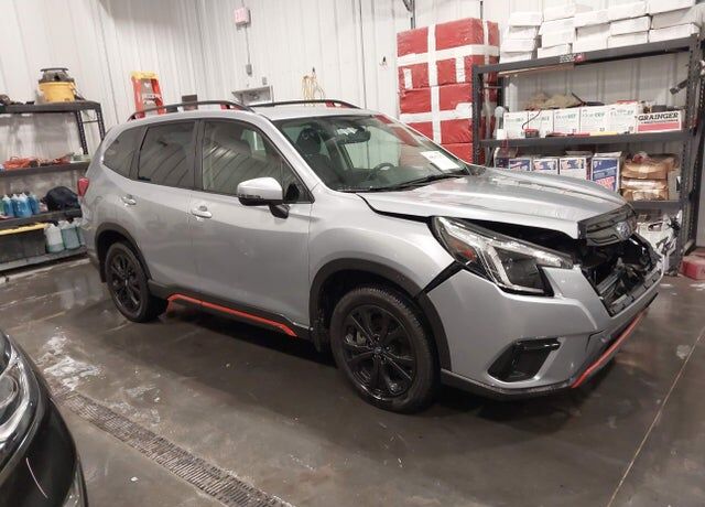 2023 SUBARU Forester