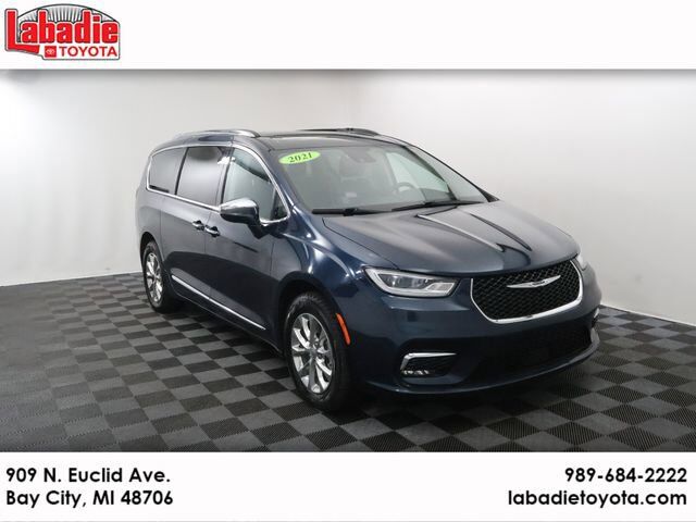 2021 CHRYSLER Pacifica