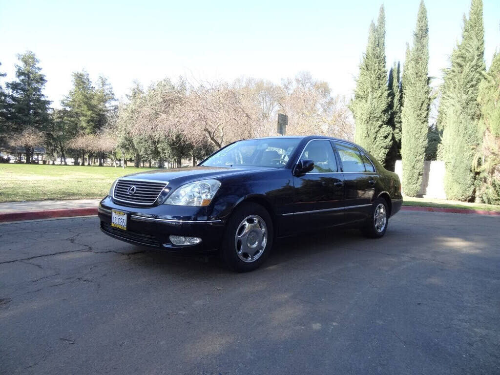 2001 LEXUS LS