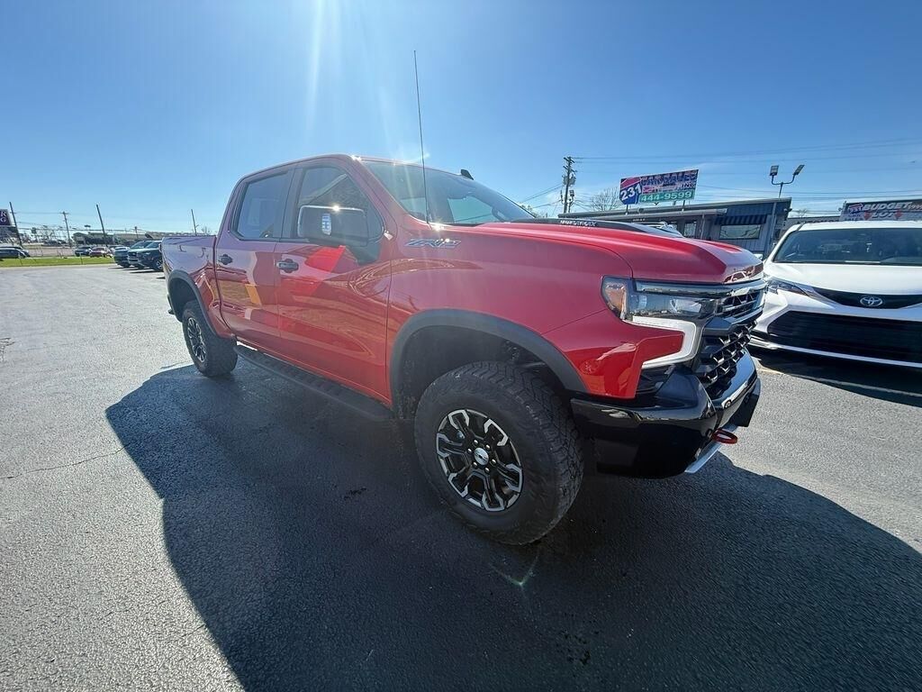 2025 CHEVROLET Silverado