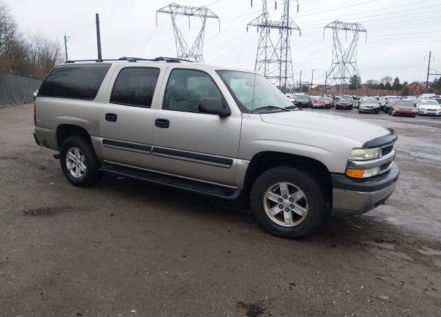 2004 CHEVROLET Suburban