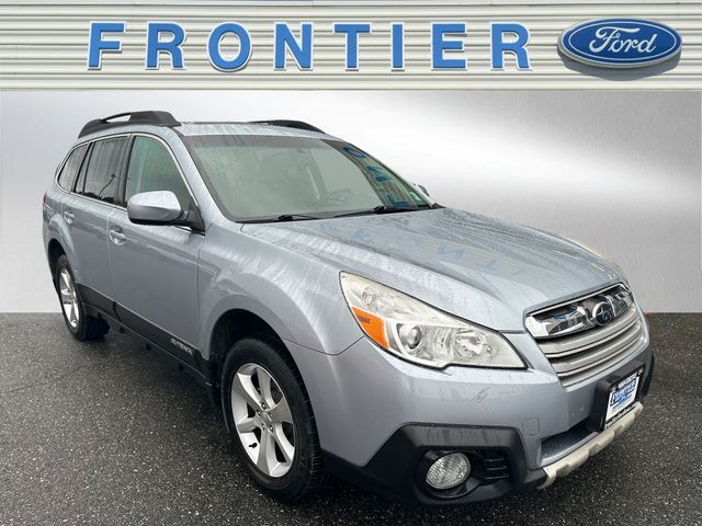 2014 SUBARU Outback