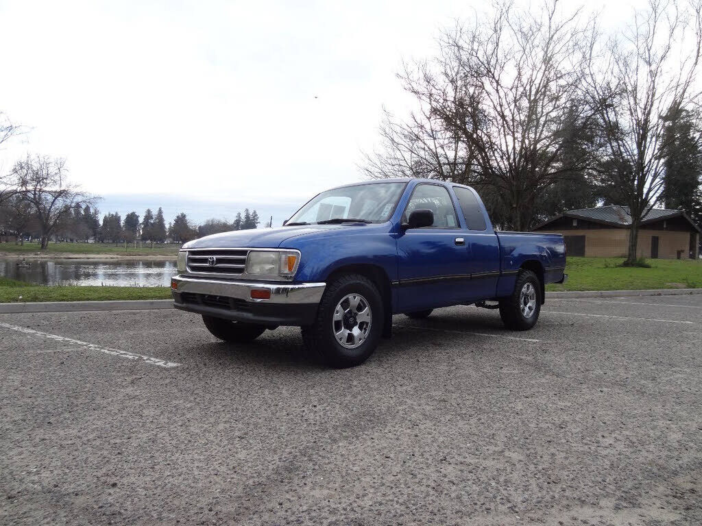 1996 TOYOTA T100