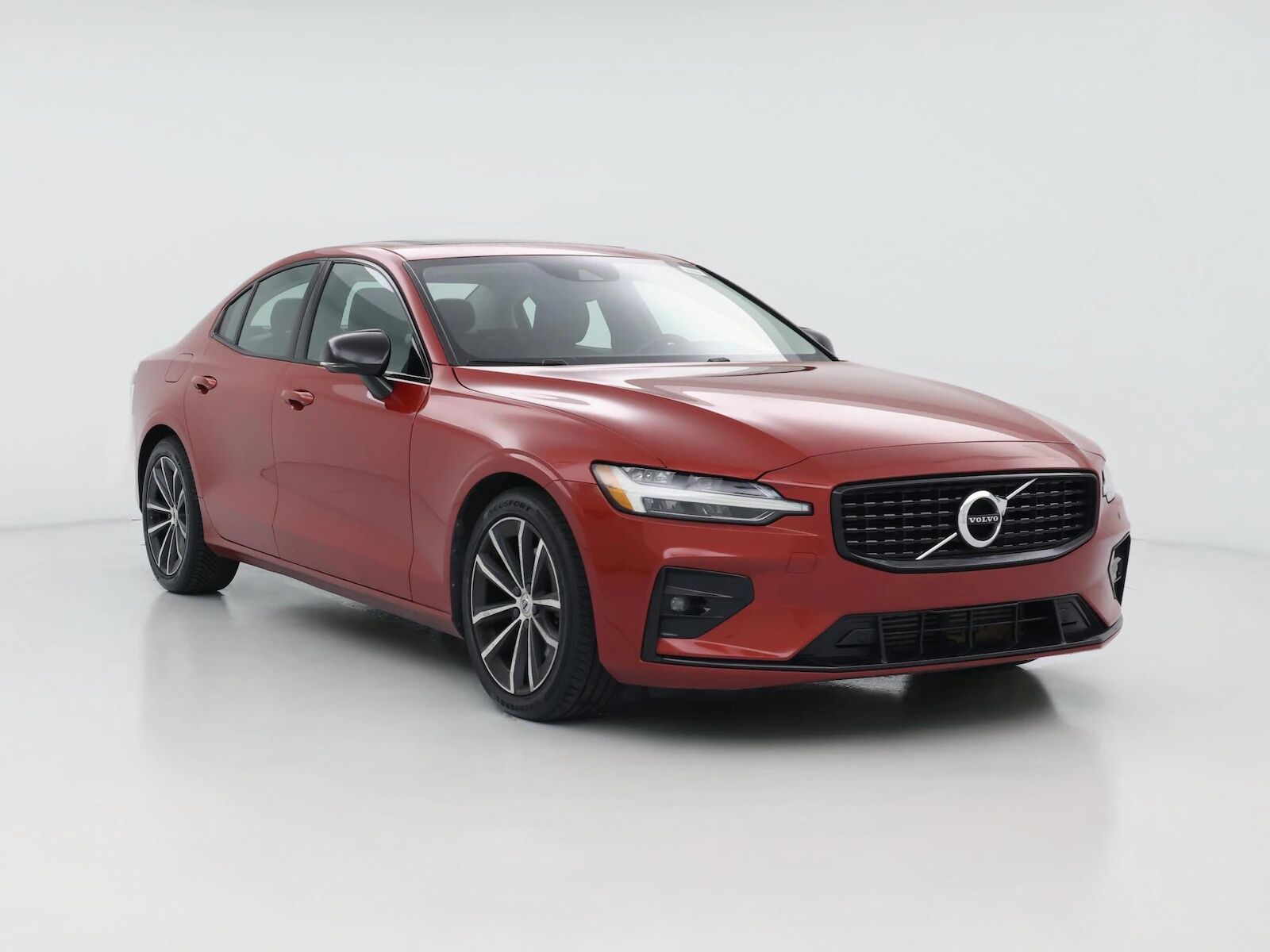 2021 VOLVO S60