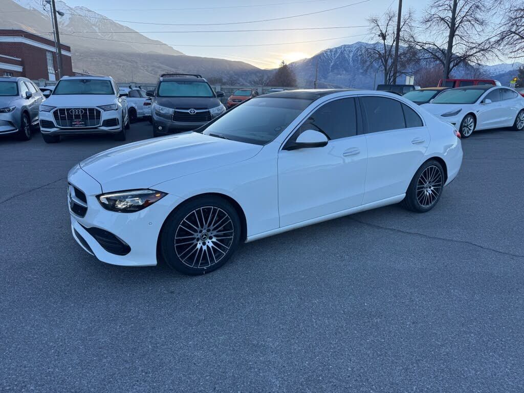 2022 MERCEDES-BENZ C-Class