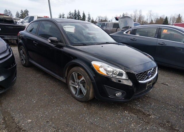 2013 VOLVO C30