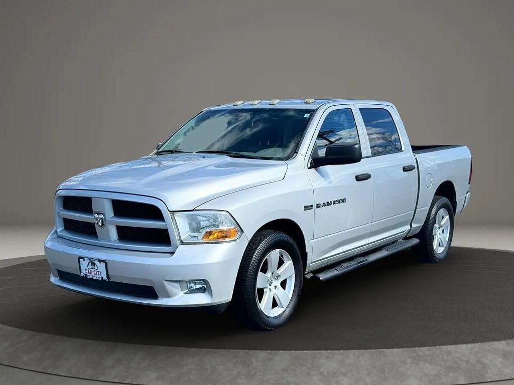 2012 DODGE Ram