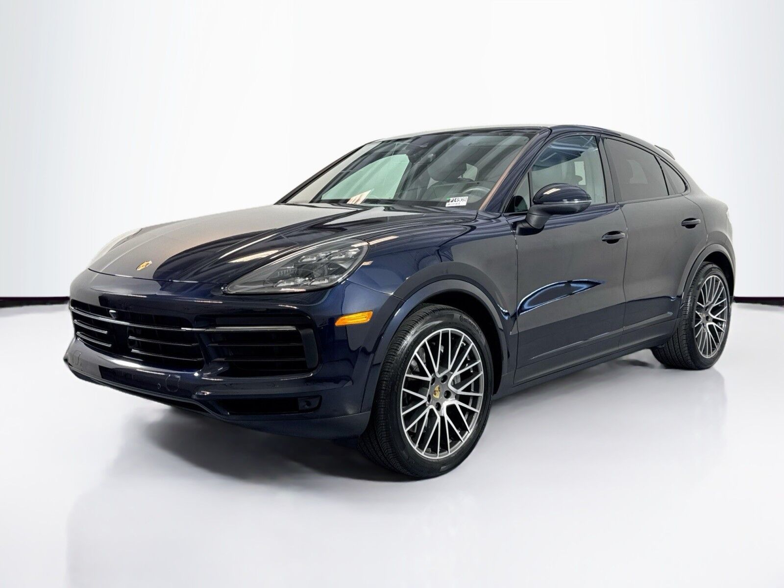 2022 PORSCHE Cayenne