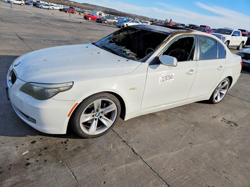 BMW 528i