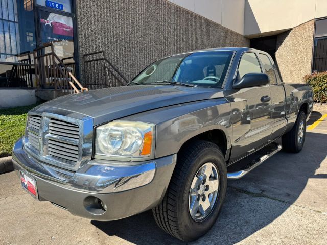 2005 DODGE Dakota
