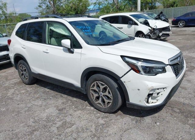 2021 SUBARU Forester