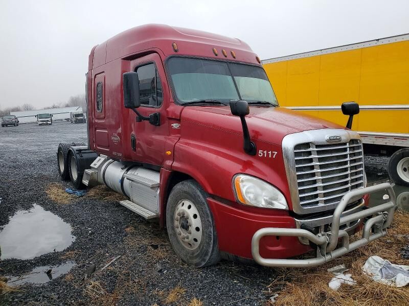 2016 FREIGHTLINER Cascadia