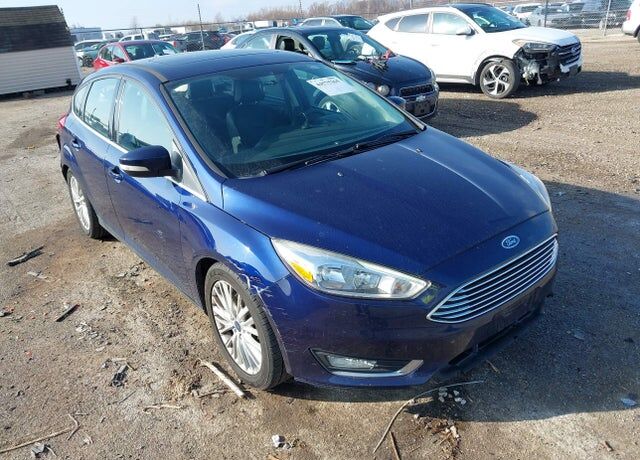 2016 FORD Focus