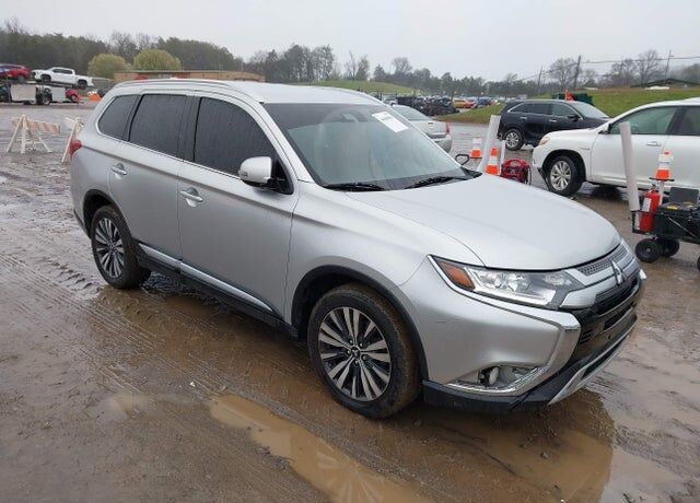 2020 MITSUBISHI Outlander