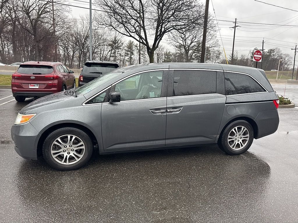 2011 HONDA Odyssey