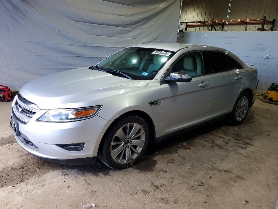 2011 FORD Taurus
