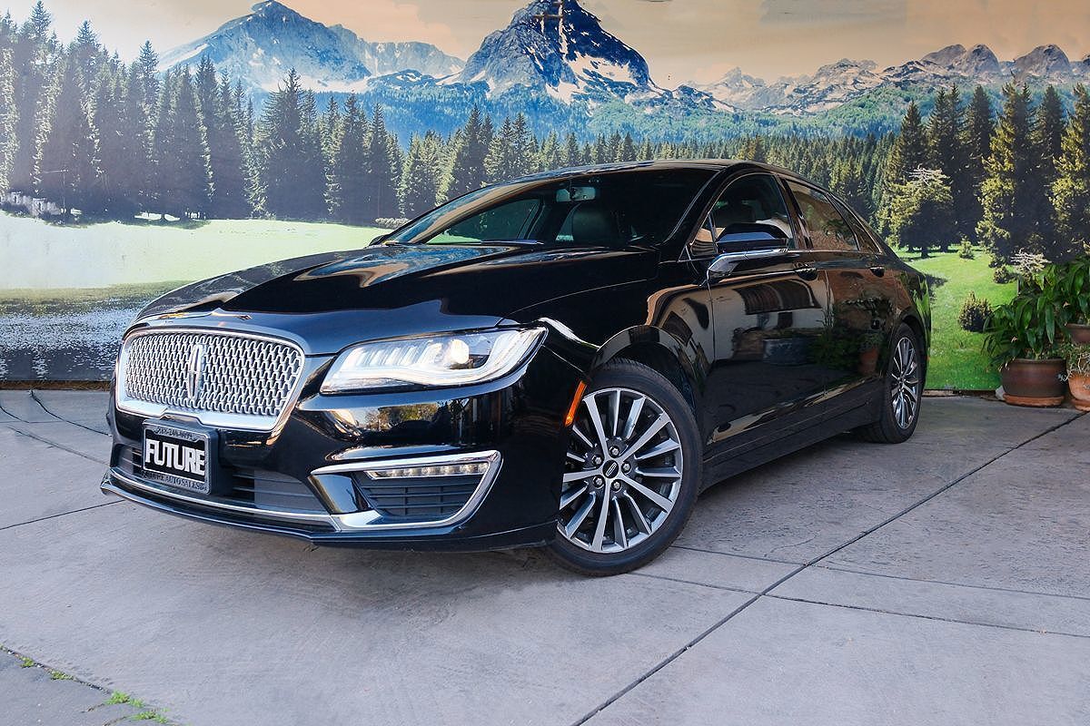2017 LINCOLN MKZ
