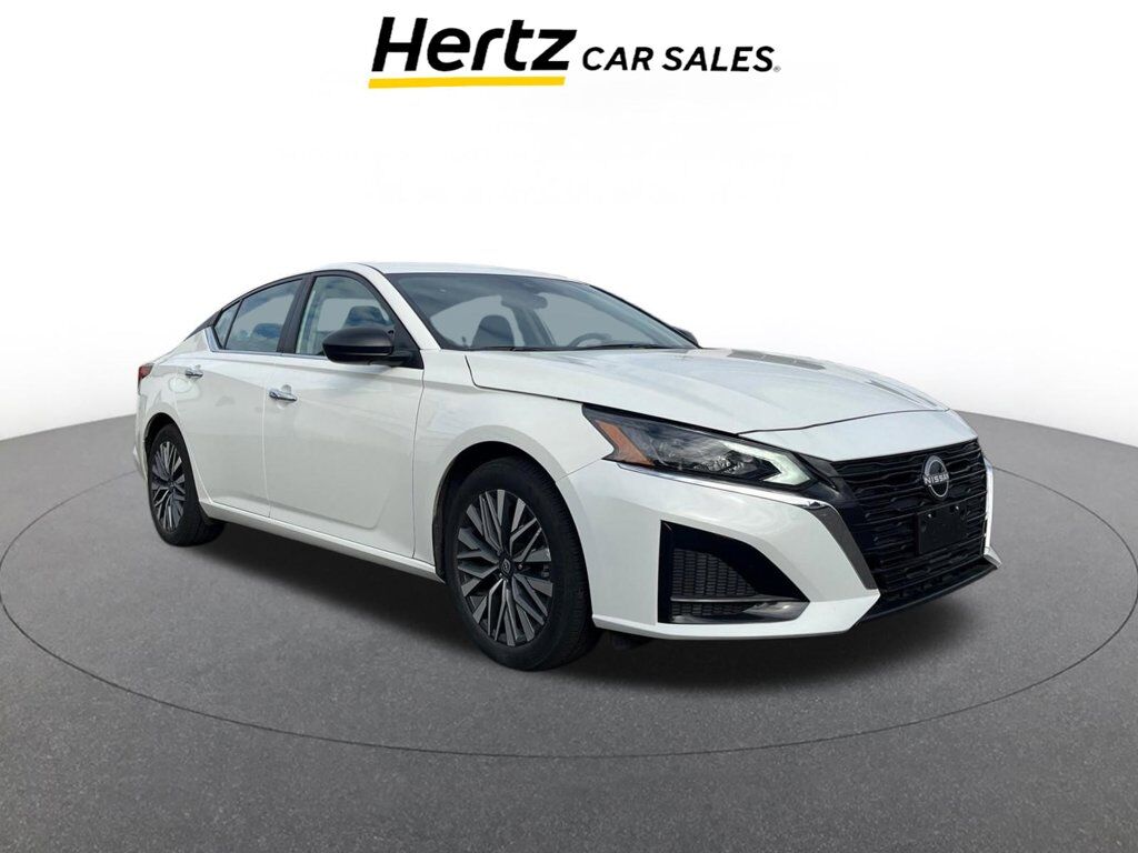 2025 NISSAN Altima