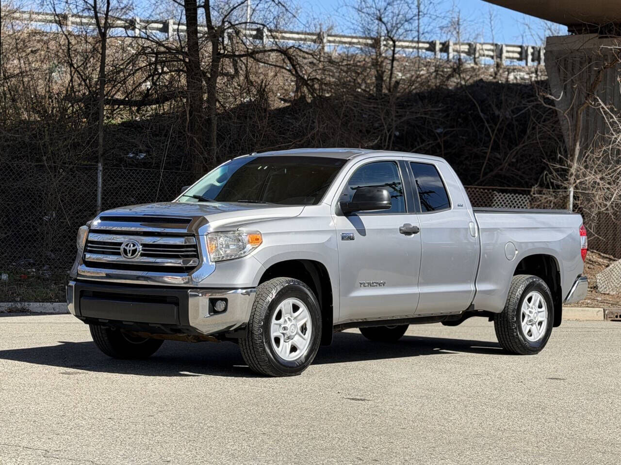 2016 TOYOTA Tundra