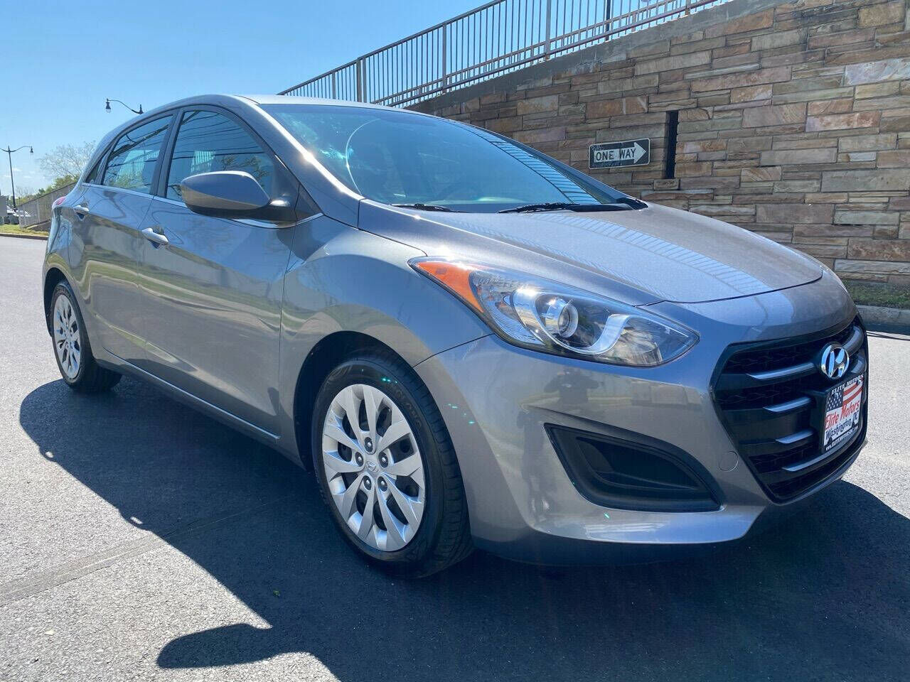 2017 HYUNDAI Elantra GT