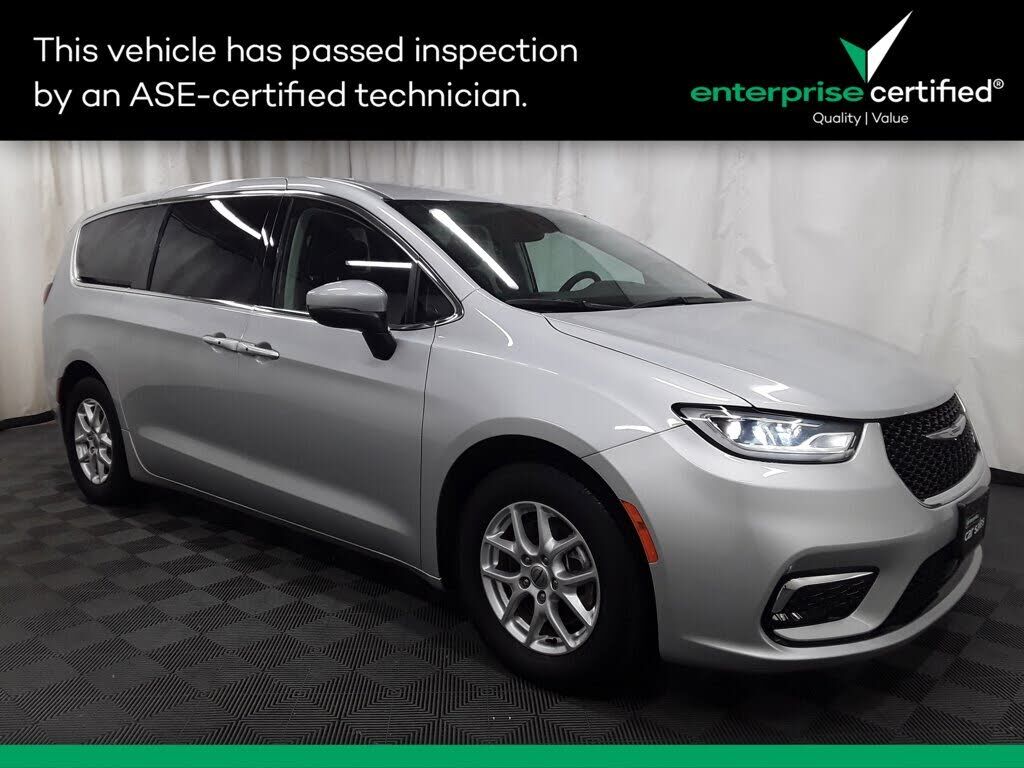 2023 CHRYSLER Pacifica