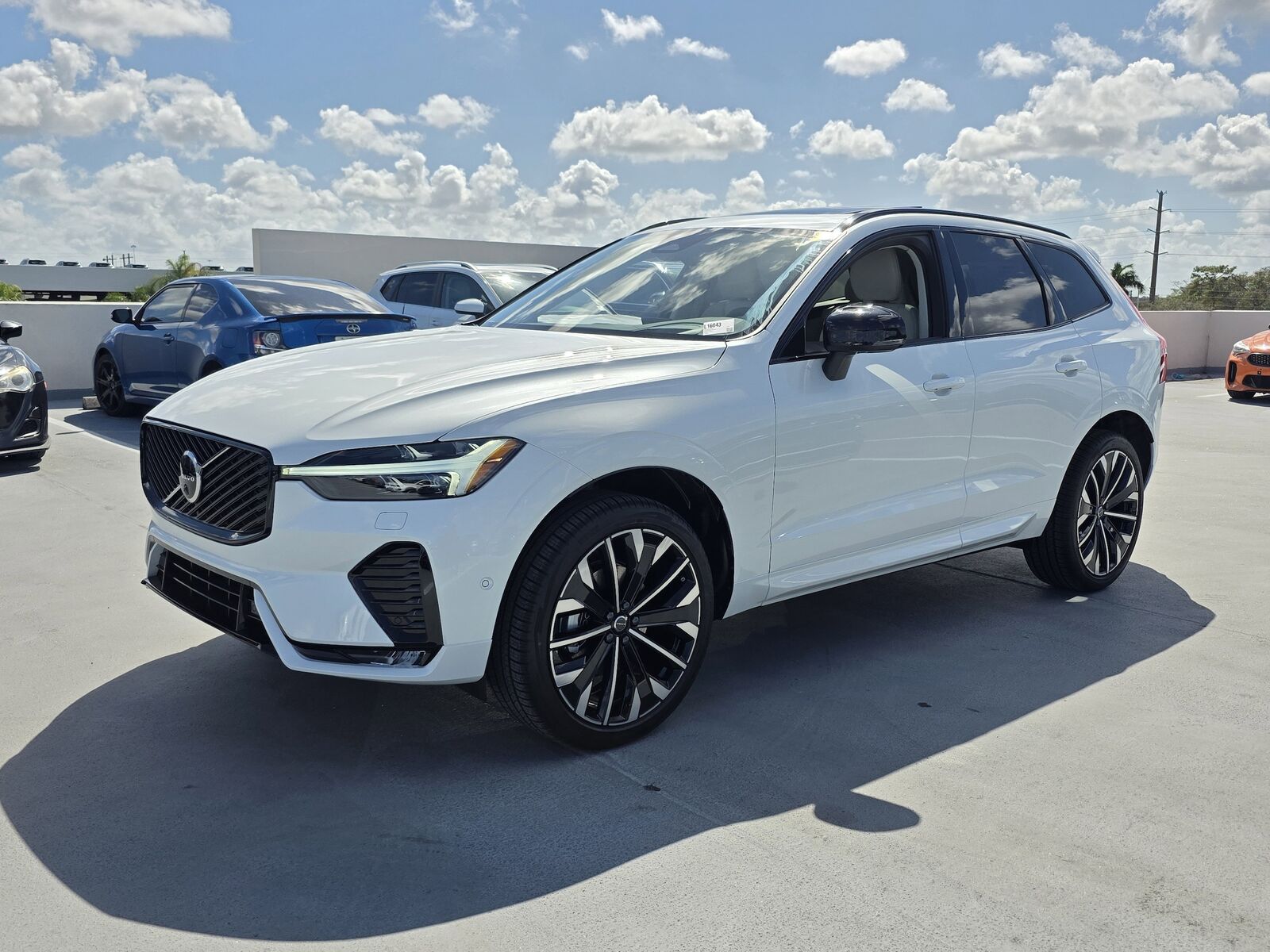 2026 VOLVO XC60