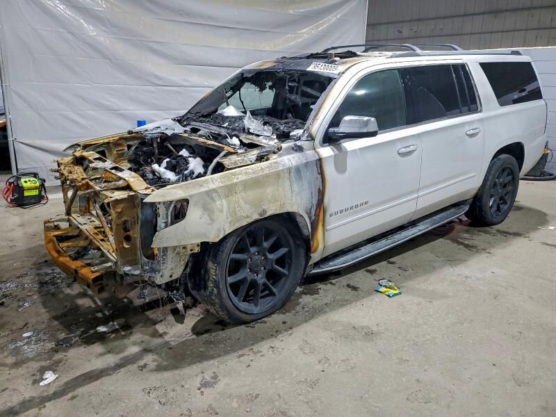 2017 CHEVROLET Suburban