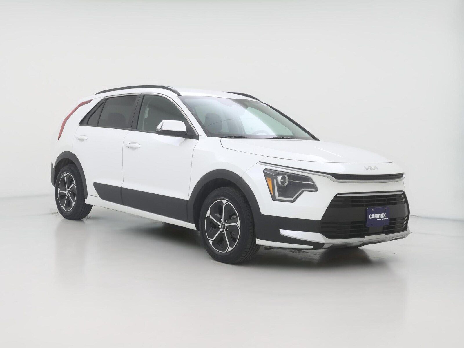 2023 KIA Niro