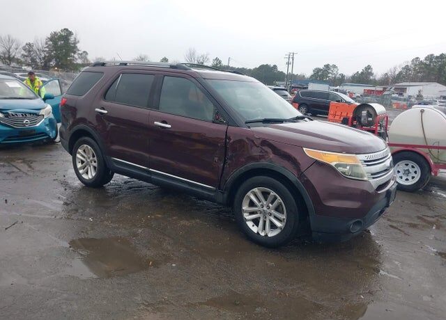 2011 FORD Explorer