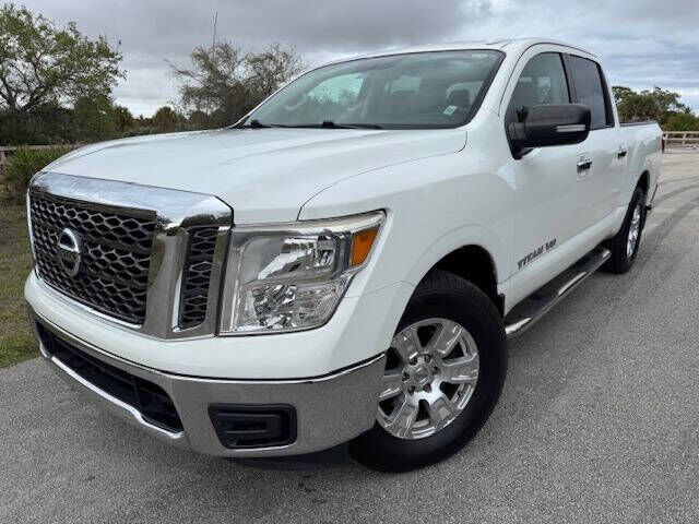 2018 NISSAN Titan