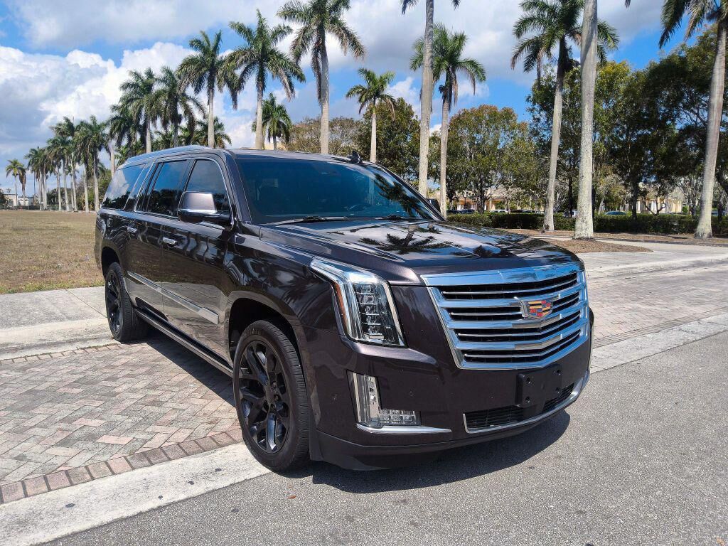 2018 CADILLAC Escalade ESV