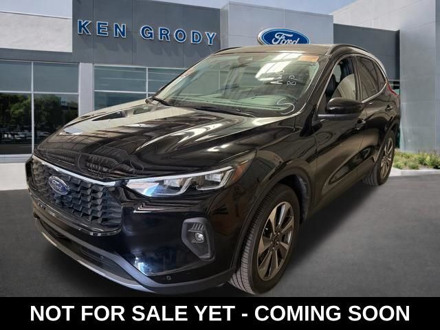 2025 FORD Escape