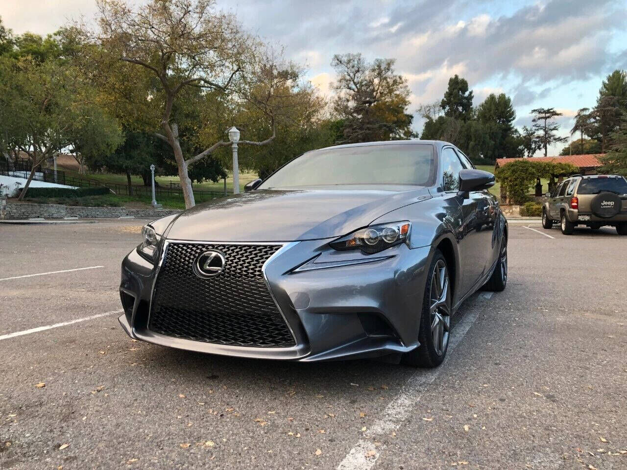 2016 LEXUS IS