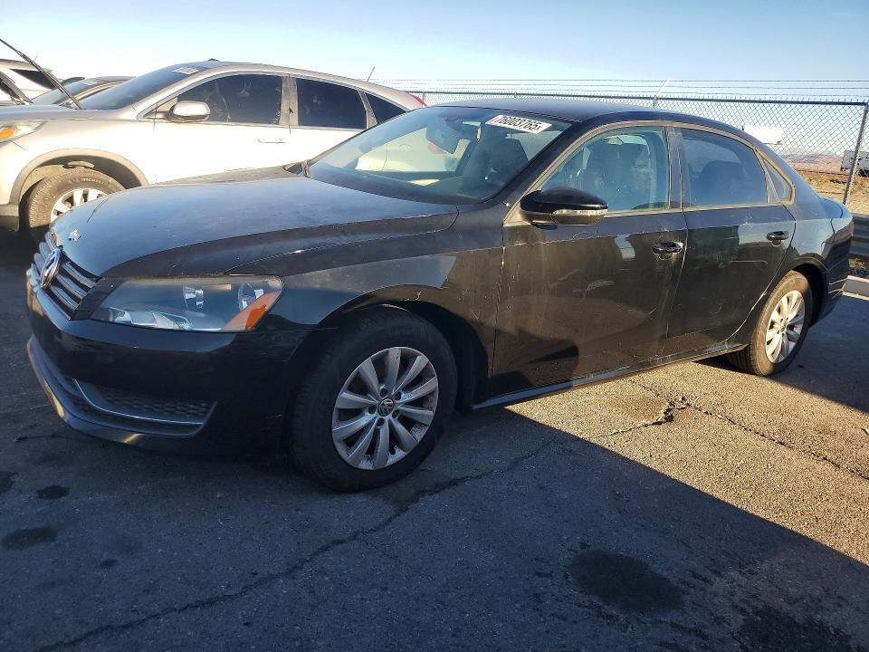 2012 VOLKSWAGEN Passat