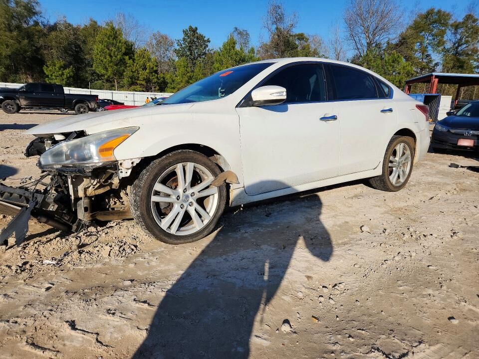 2013 NISSAN Altima