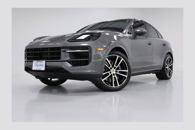 2024 PORSCHE Cayenne