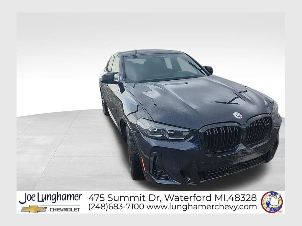 2023 BMW X4