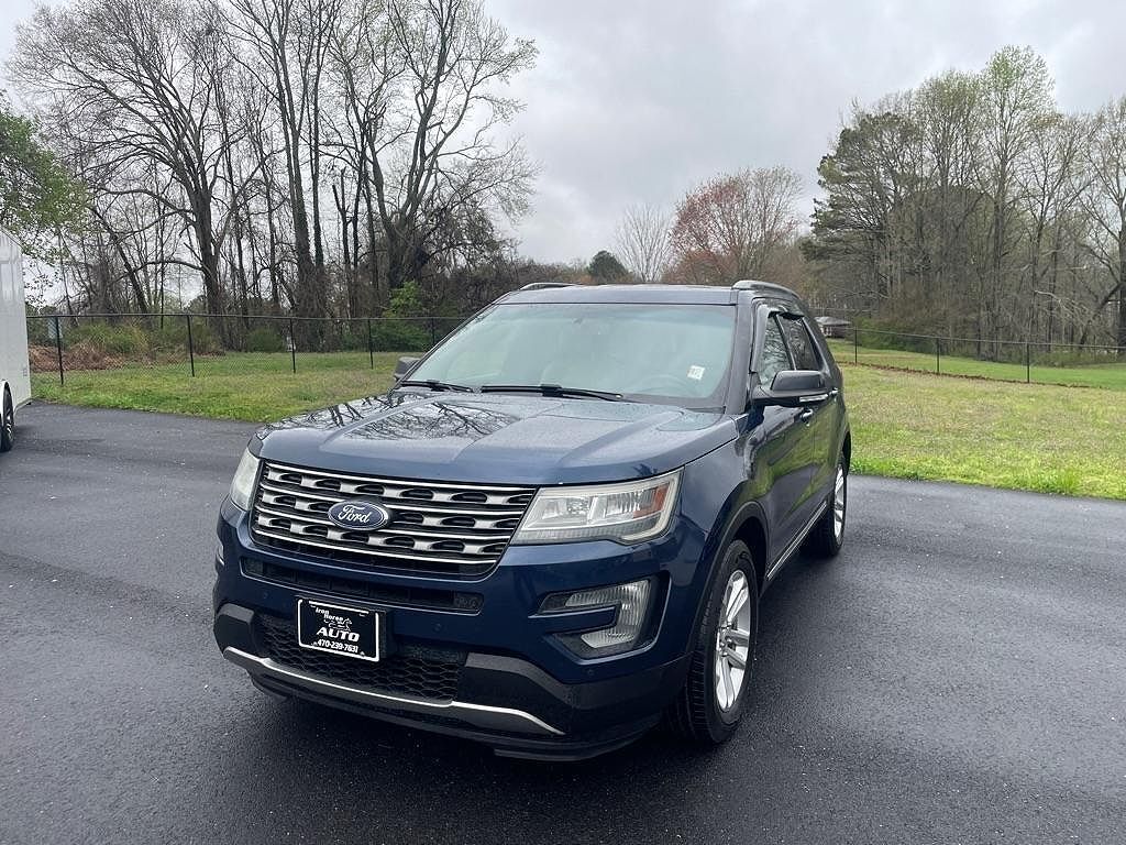 2017 FORD Explorer